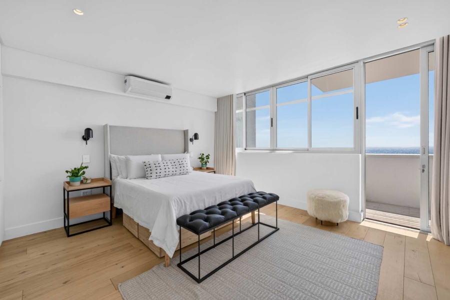 1 Bedroom Property for Sale in Sea Point Western Cape